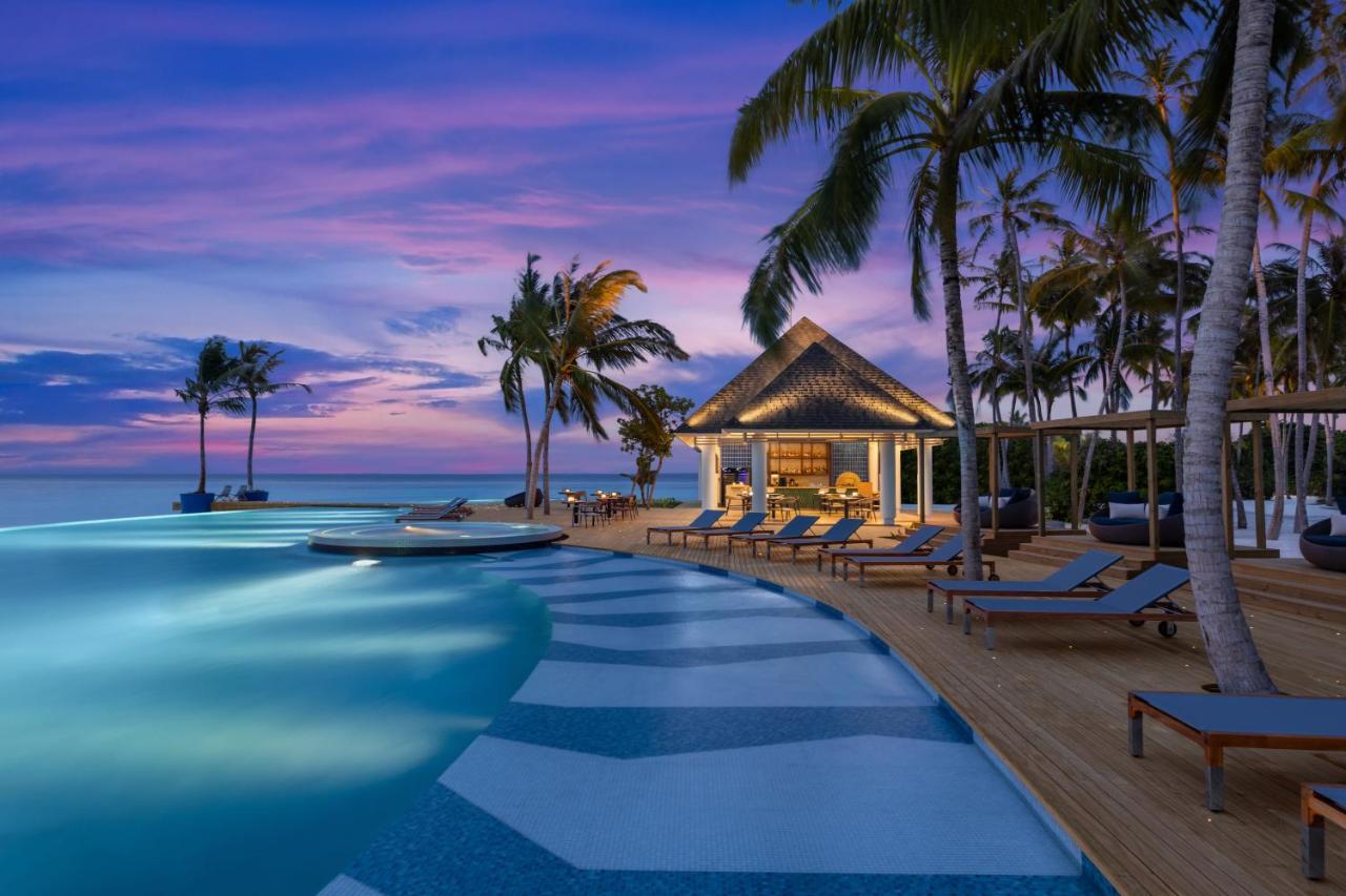 Avani Plus Fares Maldives Resort - 50 Percent Off On Seaplane Transfer For Minimum Stay Of 3 Nights And More For Stays Until 31 October 2025 Kendhoo Kültér fotó
